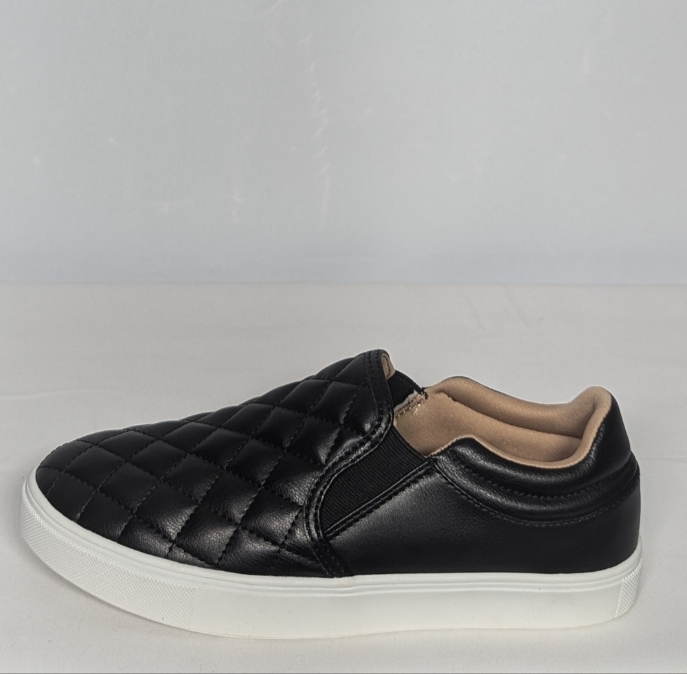 NEW STQ Womens Casual Slip-on Quilted Comfort Quilted Loafer Sz 7.5